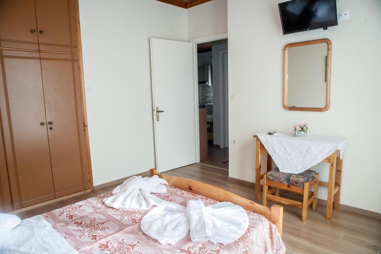 Casa Serena Asprogerakata エクステリア 写真