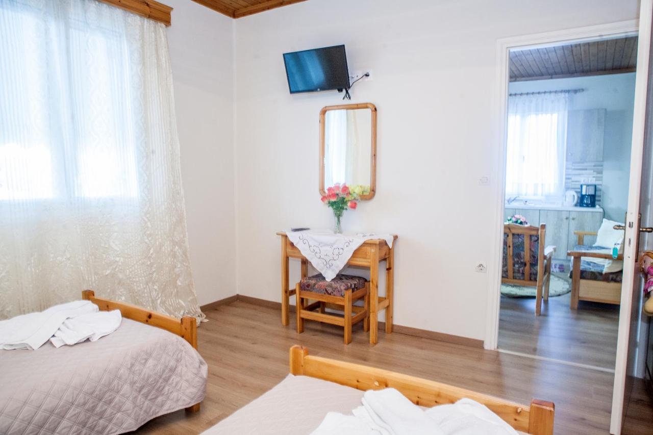 Casa Serena Asprogerakata エクステリア 写真
