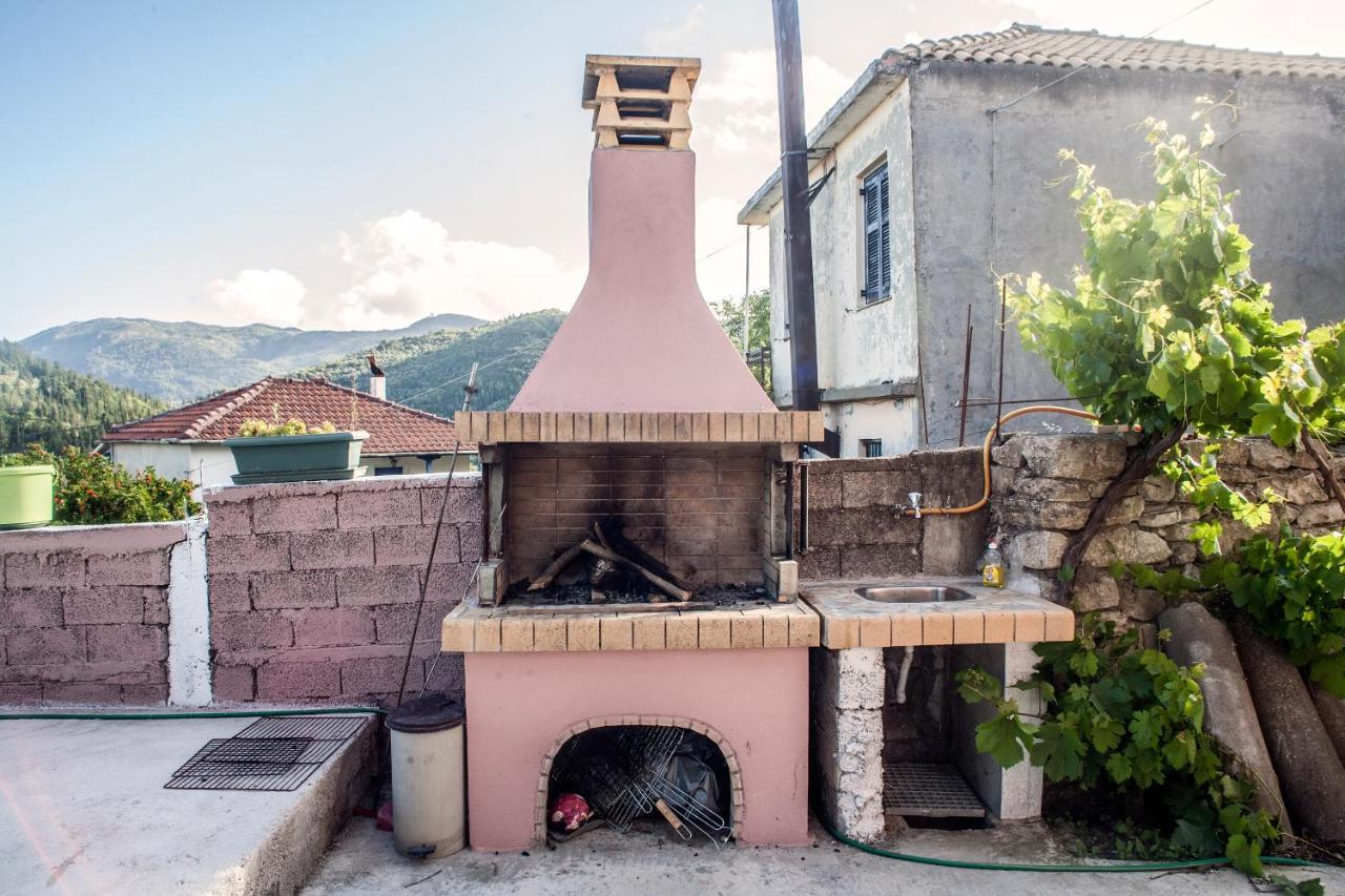 Casa Serena Asprogerakata エクステリア 写真