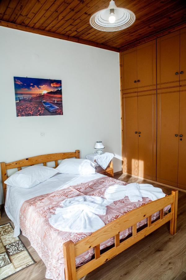 Casa Serena Asprogerakata エクステリア 写真
