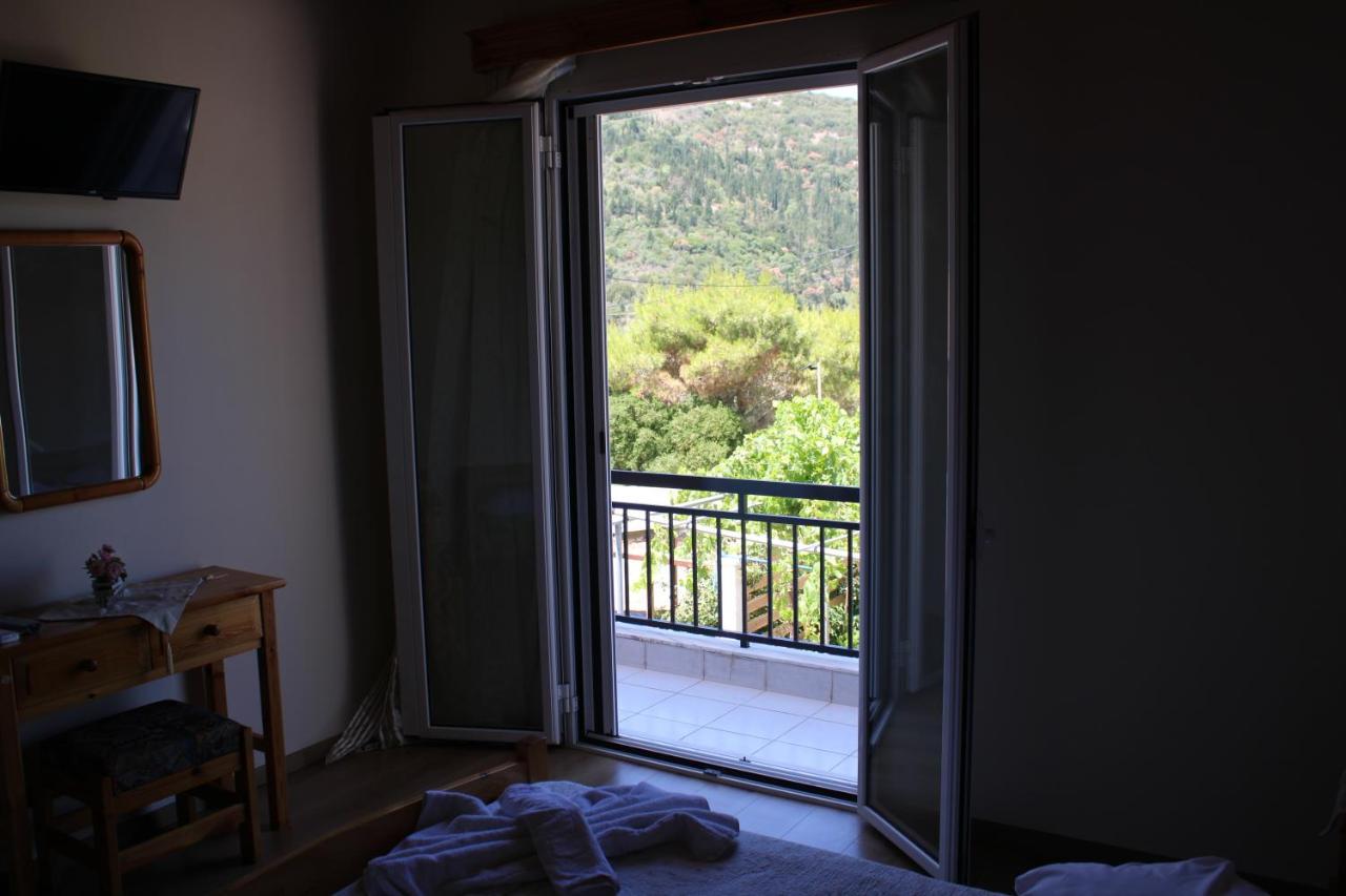 Casa Serena Asprogerakata エクステリア 写真